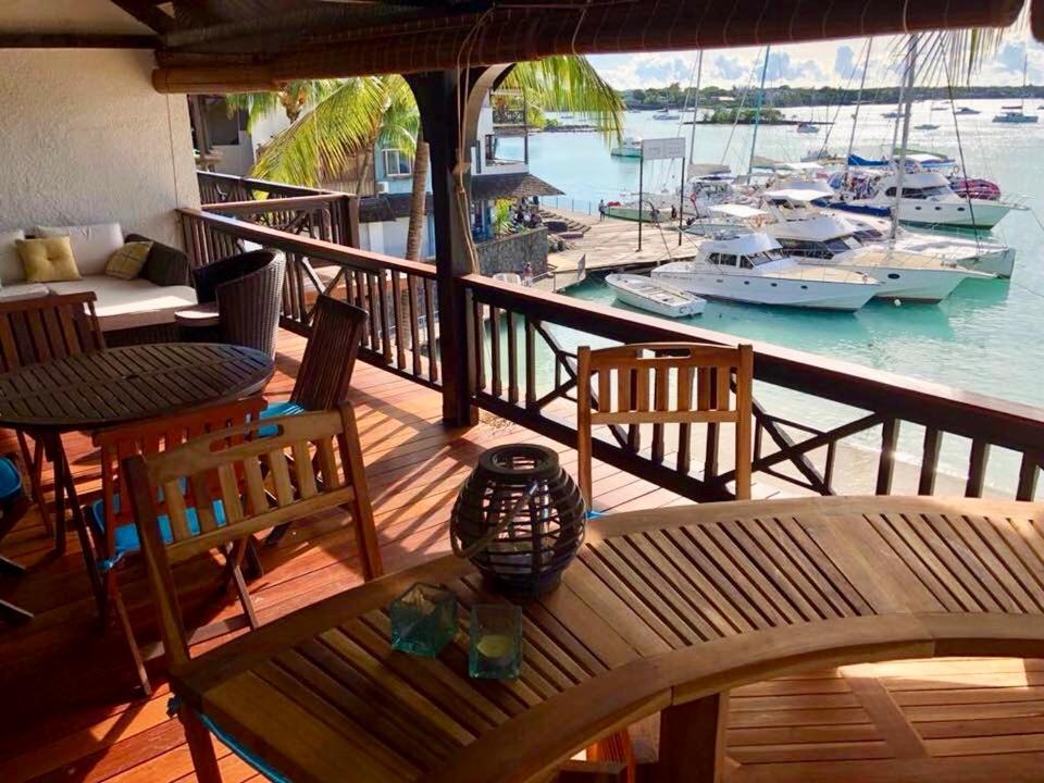 Grand Baie Seaview Penthouse Apartment Exterior photo